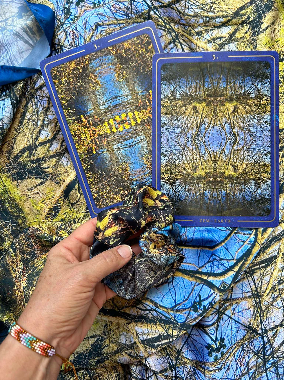 Autorské živlové scrunchies - umenie do vlasov - živel zem