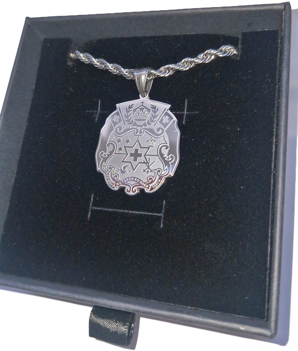 Thumbnail: Sila 'o Tonga: Small Silver with 3mm - 45cm rope or 2.6mm - 45cm cuban 