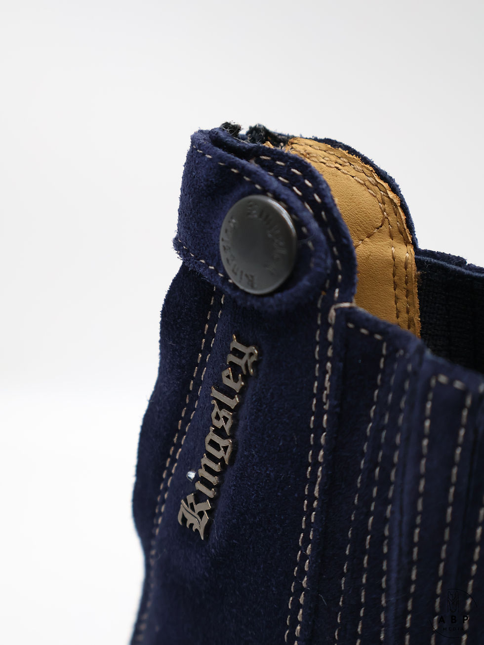 Thumbnail: Kingsley Berlin, (multiple men's sizes)