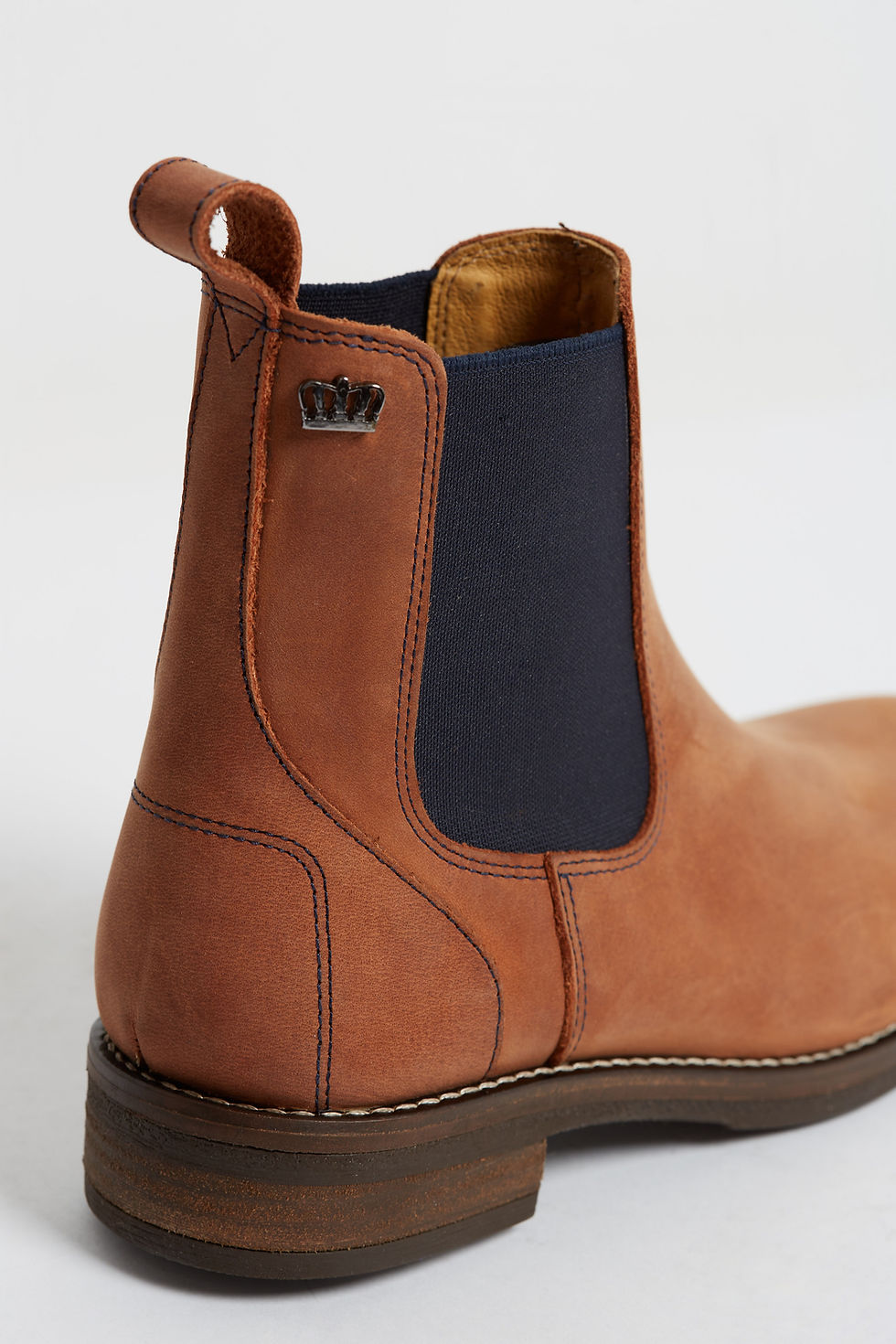 Thumbnail: Kingsley Amsterdam, Gaucho Chestnut with navy (EU 37 & 40)