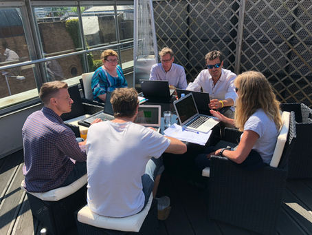 A bit of sun & it’s on the terrace!
