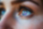How to Choose the Right Color Contacts That Fit Your Facial Features