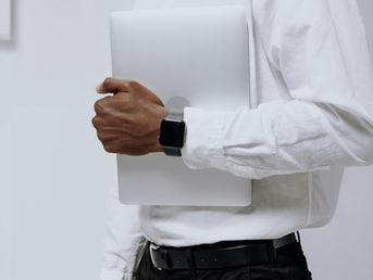 Apple Watch Hacks: Fitness by Day, Miami Nightlife by Design