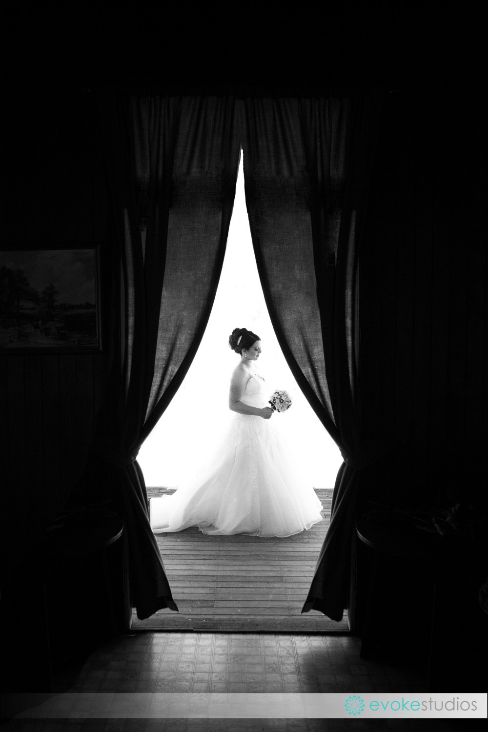 B&W bride in waiting