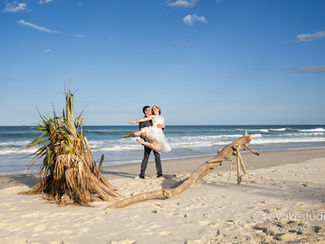 Simon & Amy-Rose Osteria Weddings