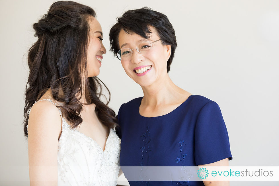 bride & mum