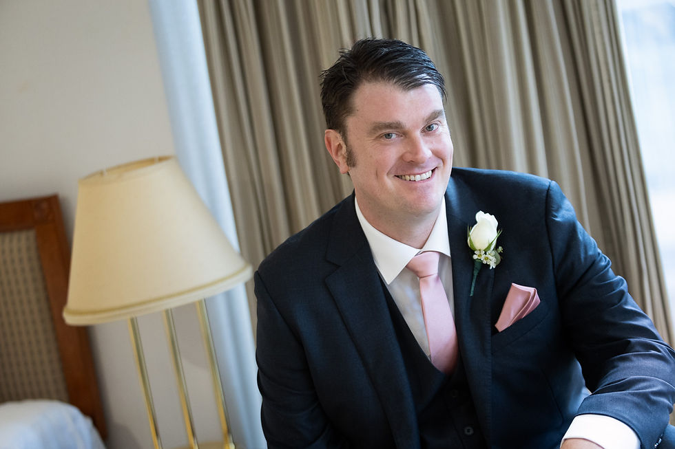Groom wedding photogaphy