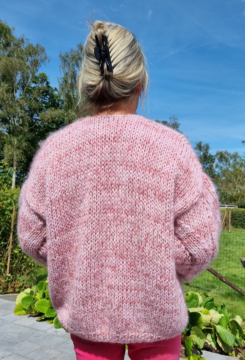 Thumbnail: SOETKIN vest met open-knit mouwen