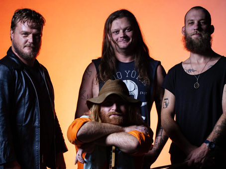Karel Bester & Die Kraaines Band, Alternatief In Afrikaans, Naglied