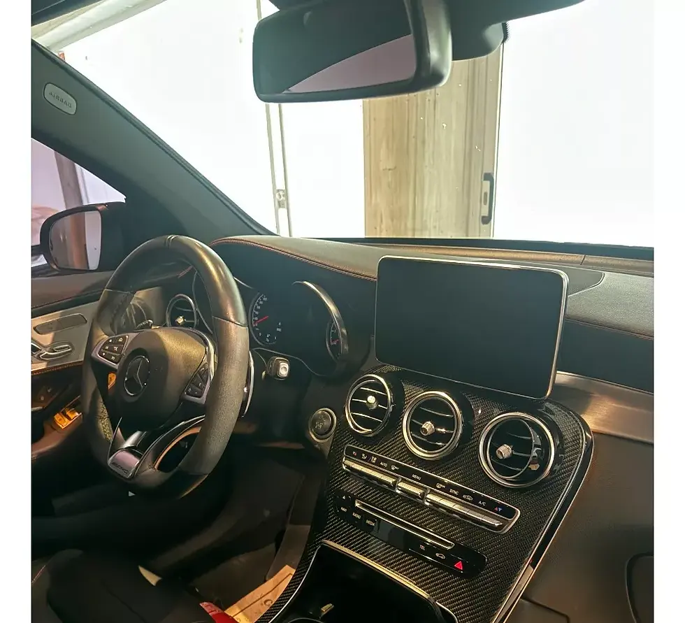 Miniatura: Mercedes Benz GLC43 - 2018