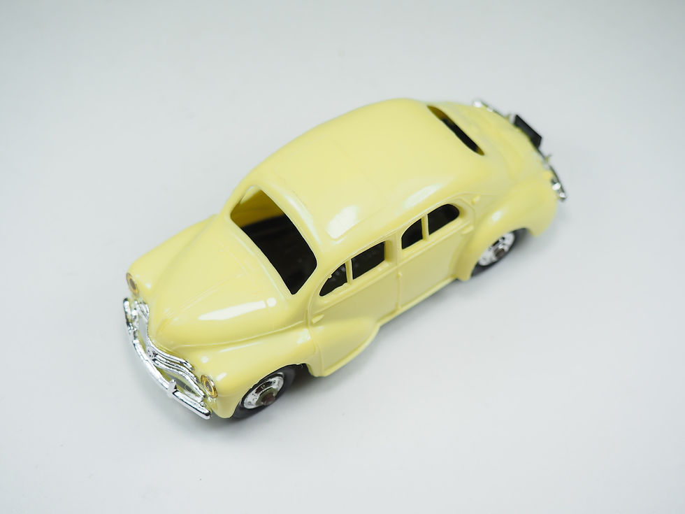 Miniatura: NOREV Baby - 17 - Renault 4cv - Jaune pastel - En boite