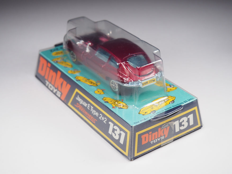 Thumbnail: DINKY TOYS ENGLAND - 131 - JAGUAR E TYPE 2+2 - 1/43