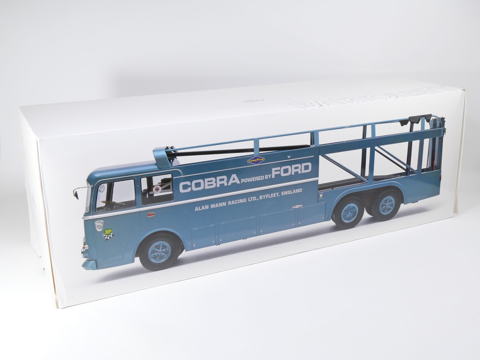 NOREV - 187704 - Fiat Bartoletti 306/2 Racing Car Transporter Ford / Cobra