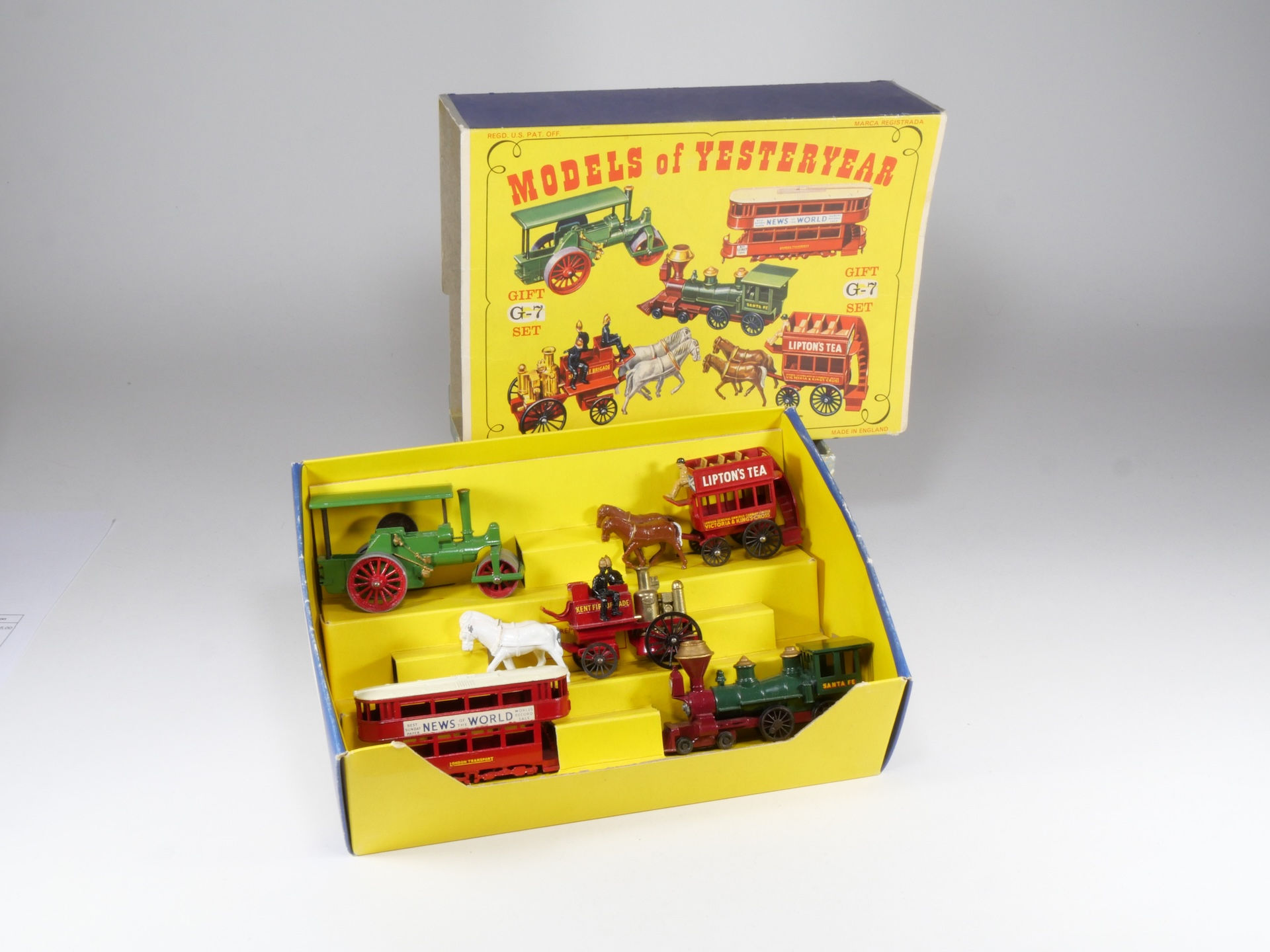 MATCHBOX YESTERYEAR - G-7 - Aveling / Tramcar / Locomotive / Fire Engine / Horse