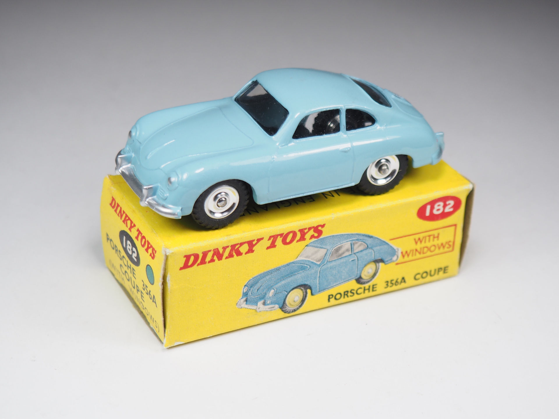 DINKY TOYS ENGLAND - 182 - PORSCHE 356 A COUPE - Jantes chromes - En boite