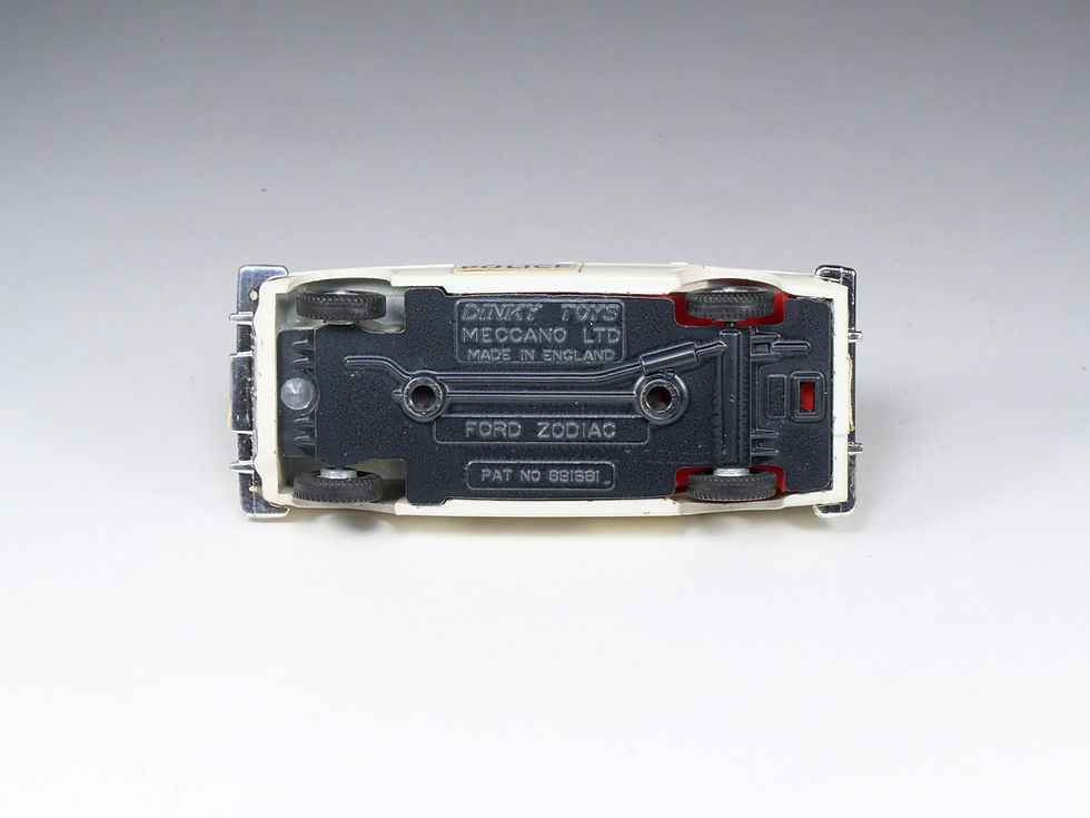 Miniatura: DINKY TOYS ENGLAND - 255 - Ford Zodiac Police Car - 1/43