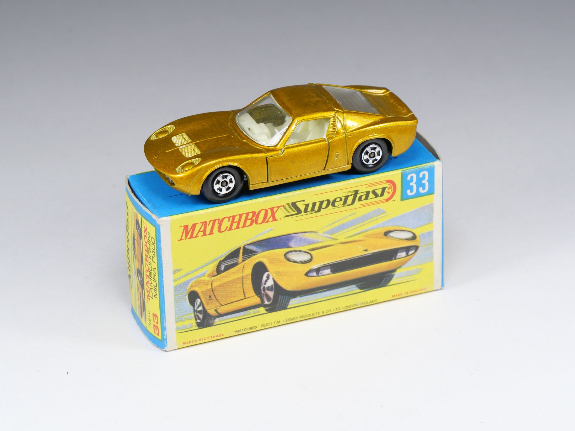 MATCHBOX SUPERFAST - 33 - Lamborghini Miura - Or métal - En boite