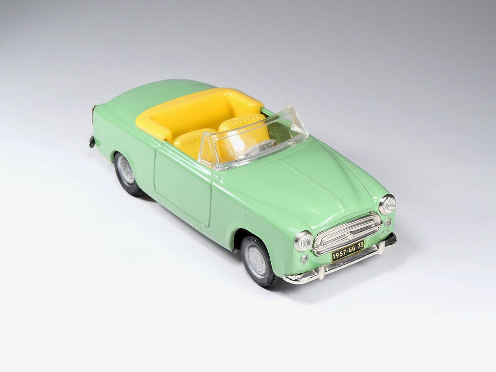 Thumbnail: GASPARD & GAUBIER - Peugeot 403 Cabriolet - En boite