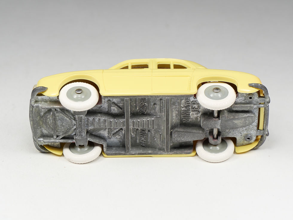 Miniatura: JEP - Minia JEP - 1615 - Renault Dauphine - En boite