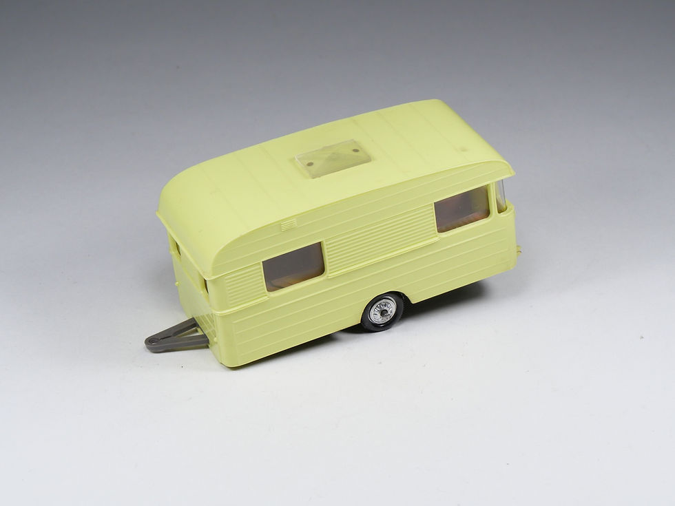 Miniatura: NOREV - 93 - Caravane Digue Panoramic 14 - Jaune - 1/43