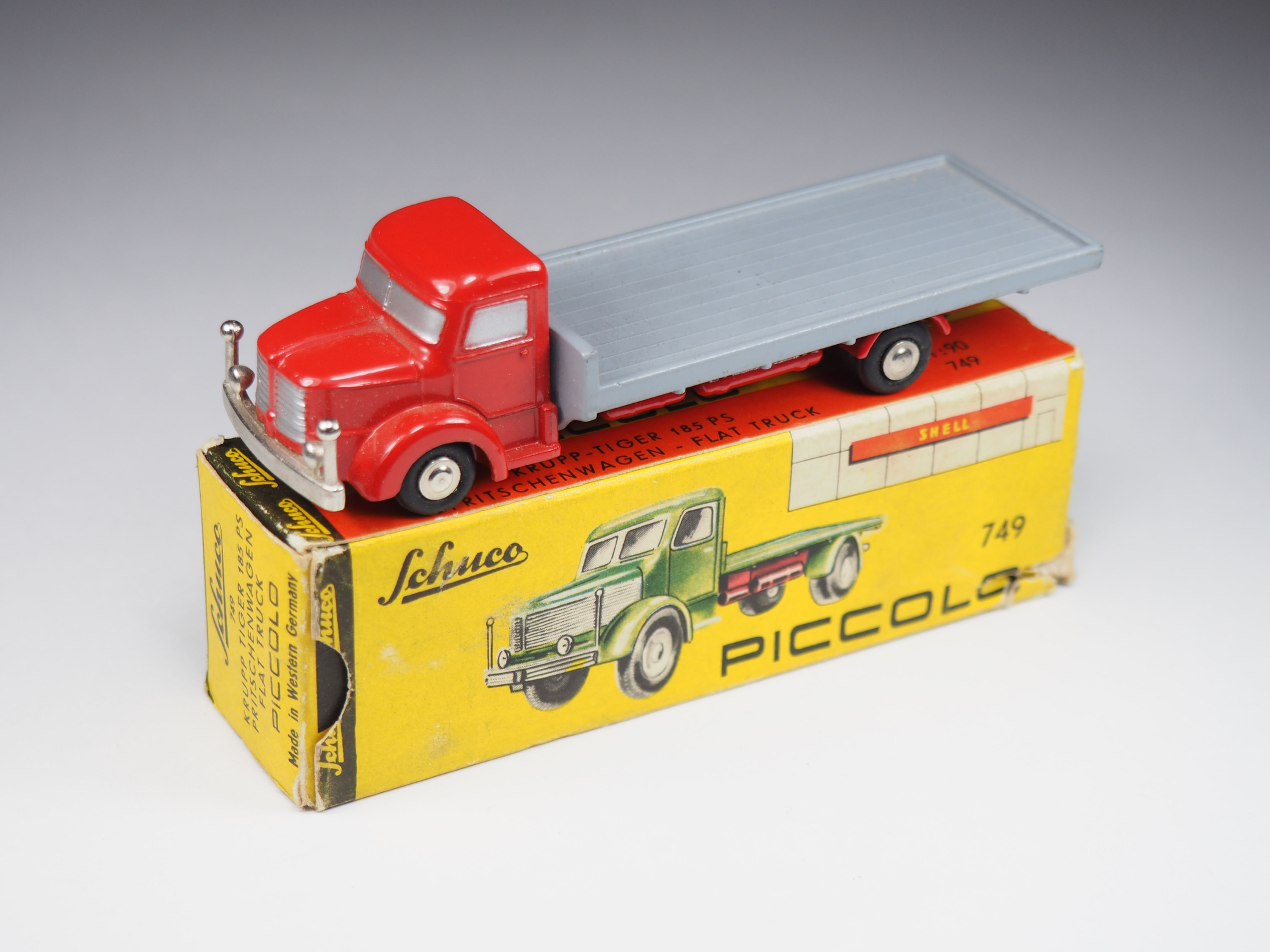 SCHUCO - 749 - KRUPP TIGER 185 PS CAMION PLATEAU