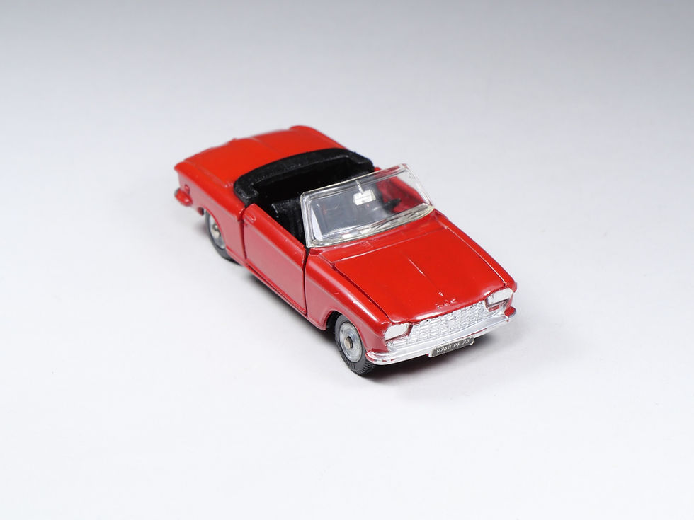 Miniatura: DINKY TOYS FRANCE - 511 - Peugeot 204 - Rouge - En boite