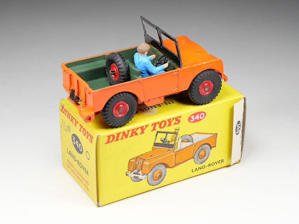 Thumbnail: DINKY TOYS ENGLAND - 340 - Land Rover - Jantes plastiques rouge - En boite