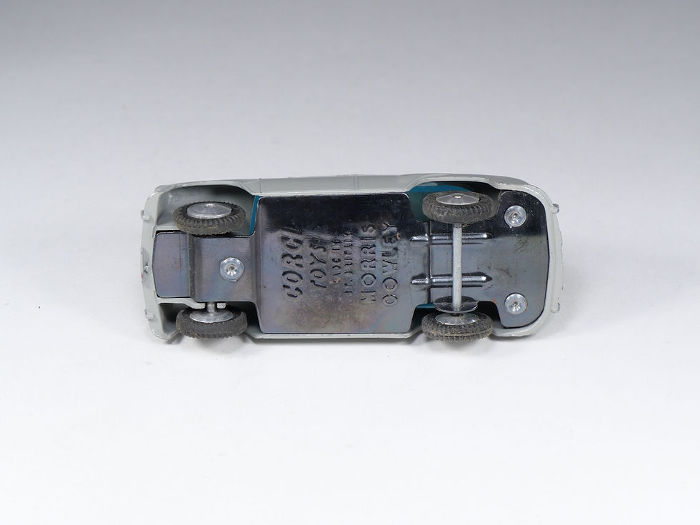 Thumbnail: CORGI - 202 - Morris Cowley Saloon - Gris - En boite