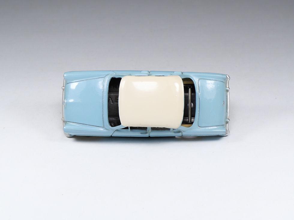 Miniature : DINKY TOYS FRANCE - 24Z - Simca Versailles - Bleu ciel toit ivoire - En boite
