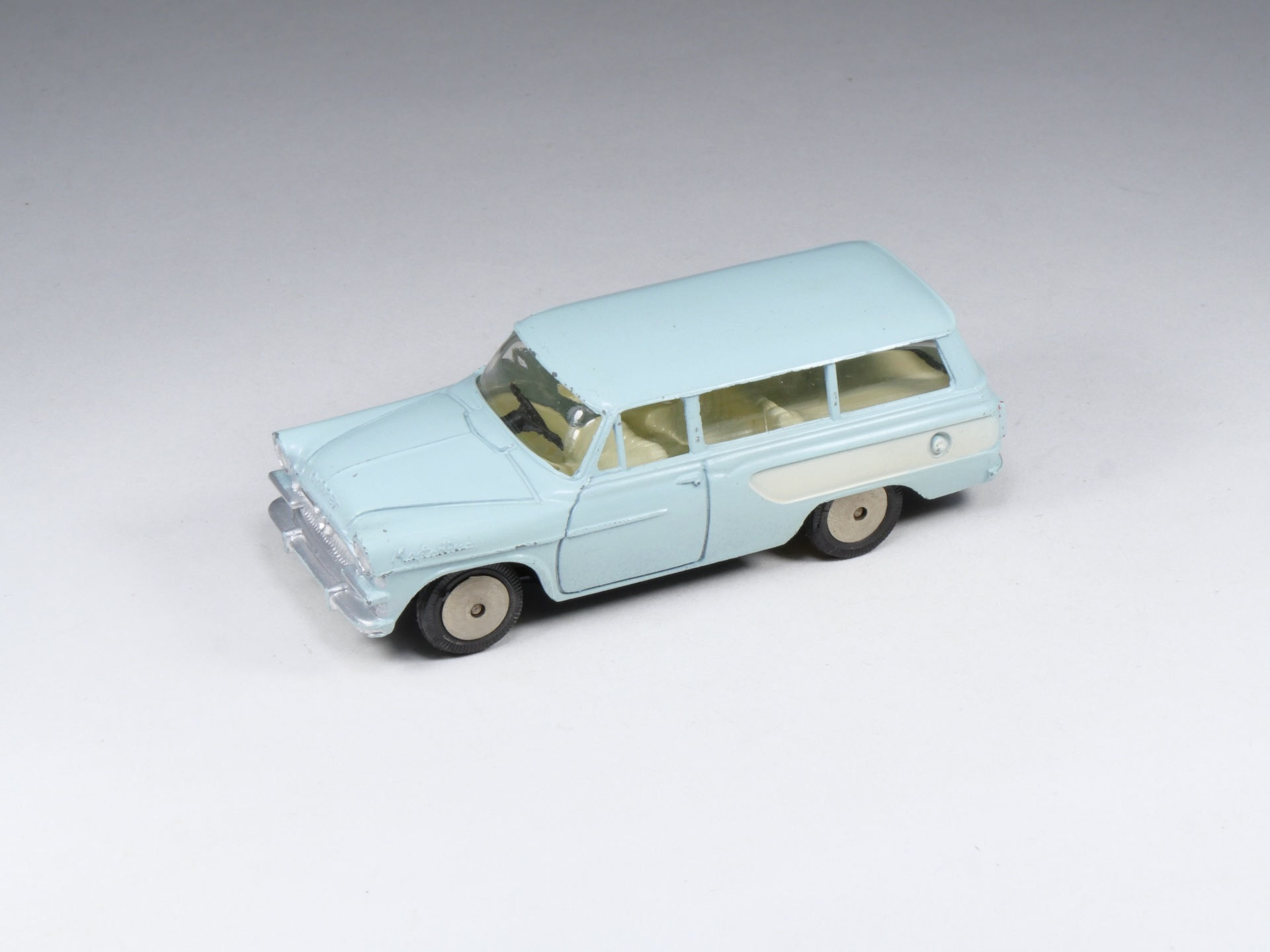 ASAHI ATC - Model Pet - 2-S - Toyopet Masterline - Bleu pale - 1/43