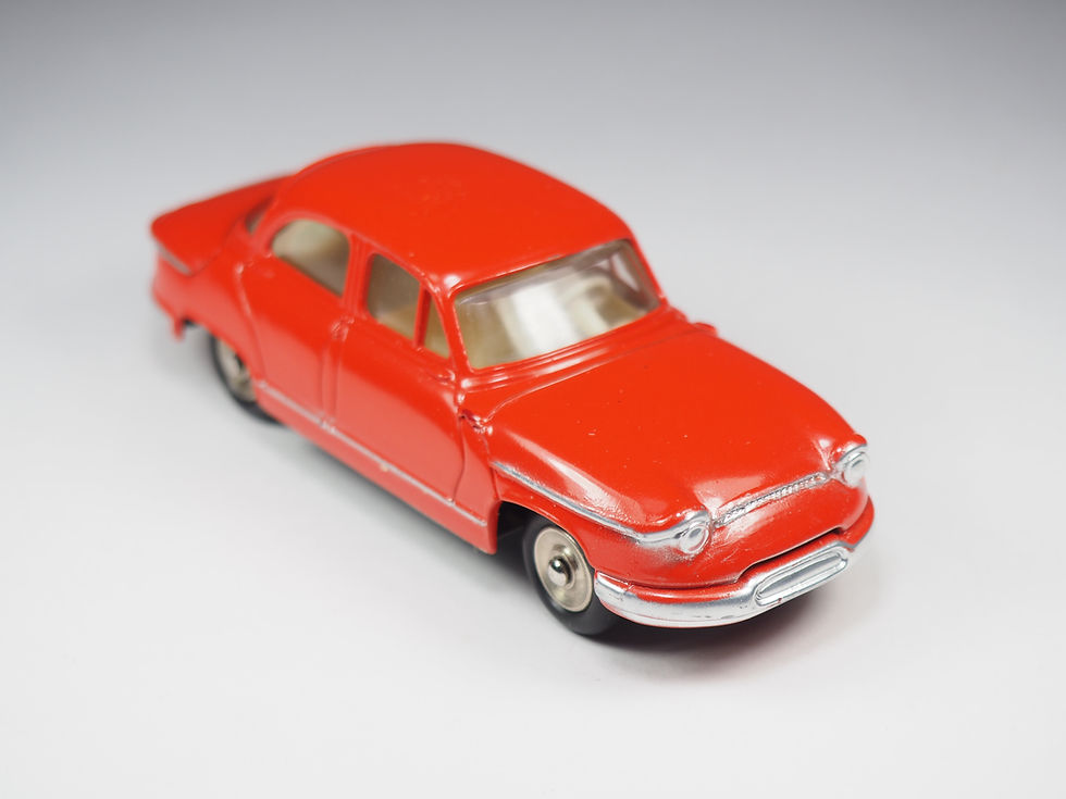 Miniatura: DINKY TOYS FRANCE - 547 - PANHARD PL17 - 1/43