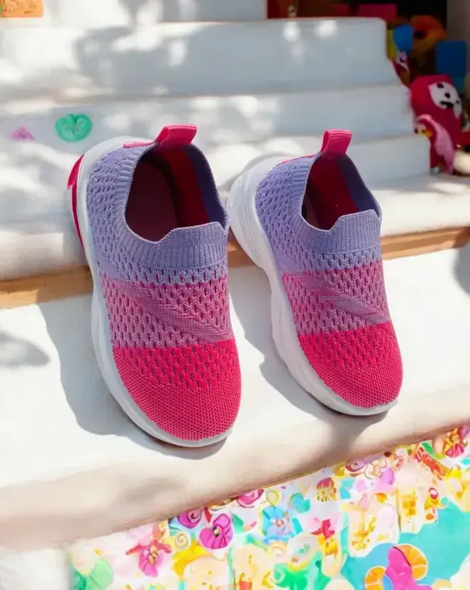 Thumbnail: kids gym shoes