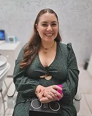 result of woman with tooth extraction