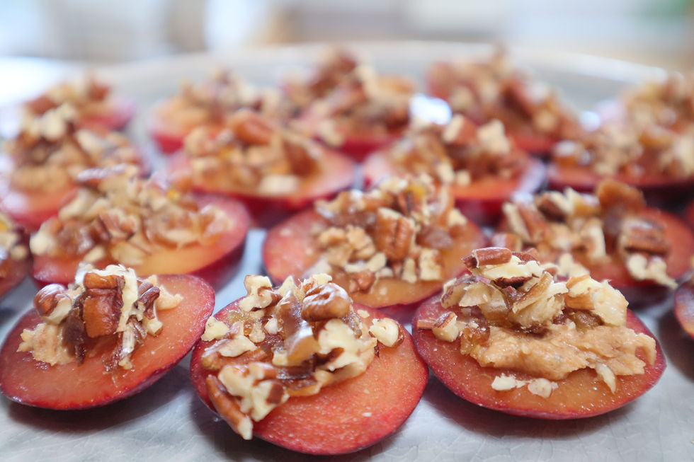 cw_Plum with peanutbutter