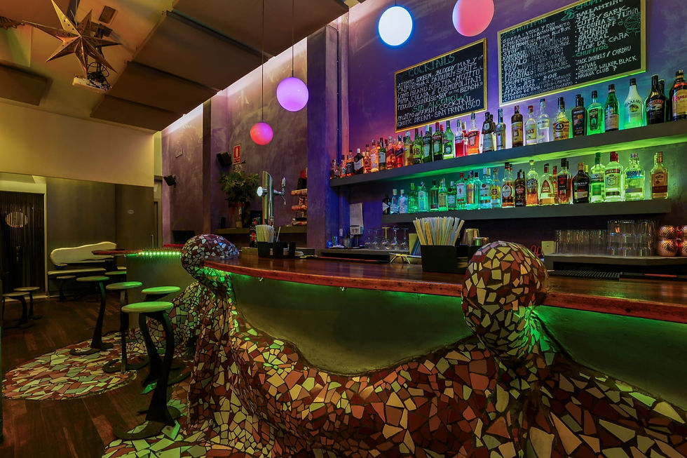 Alquiler de Local para Fiesta Privada en Barcelona: Tu Espacio Ideal en el Corazón de la Esquerra de l'Eixample