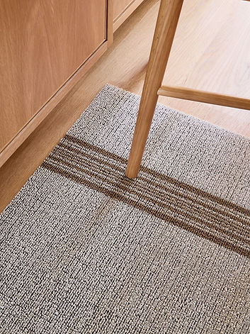 2026-04-15-floor_shag_relay_stripe_ivory_141_ics.jpg