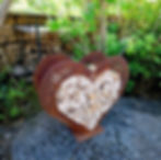 Herz Holzscheithalter, personalisierbar, Hochzeitsgeschenk, Geschenkidee, für draussen, Rostoptik, nach Kundenwunsch