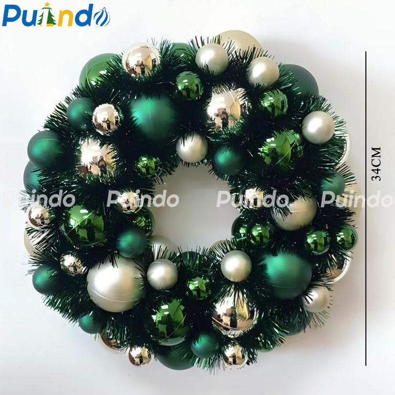 サムネイル： Christmas ball wreath