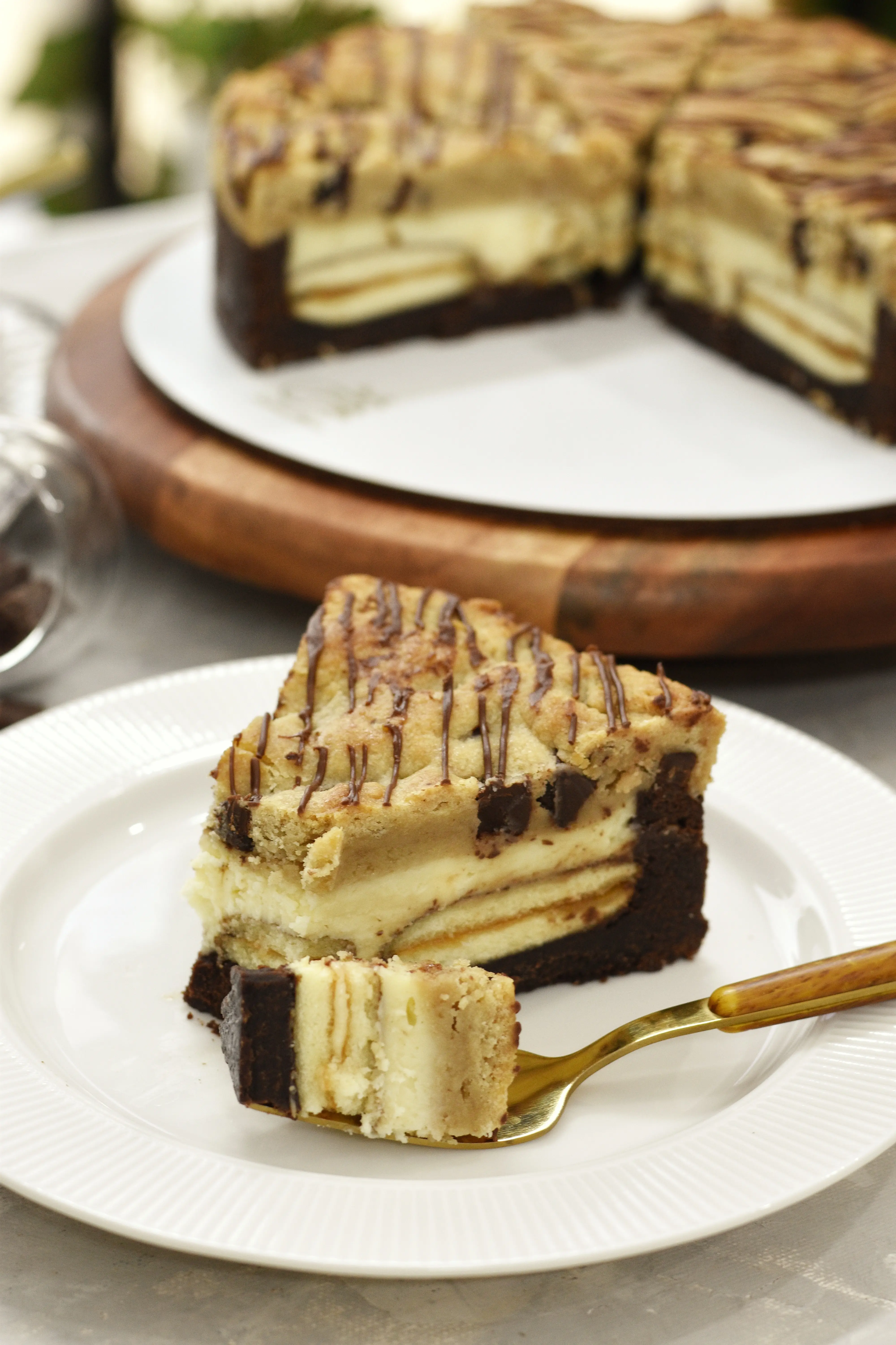 4 Layer Brownie Cookie Cheesecake (Eggless)