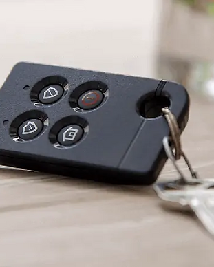 adt-key-fob-size.webp