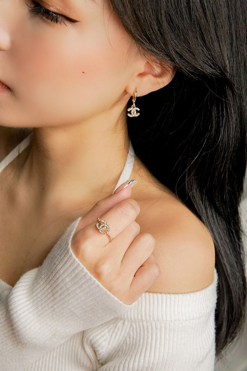 縮圖：𝗖𝗵𝗮𝗻𝗲𝗹 𝗥𝗵𝗶𝗻𝗲𝘀𝘁𝗼𝗻𝗲 𝗖𝗰 𝗥𝗶𝗻𝗴(𝗴𝗼𝗹𝗱)