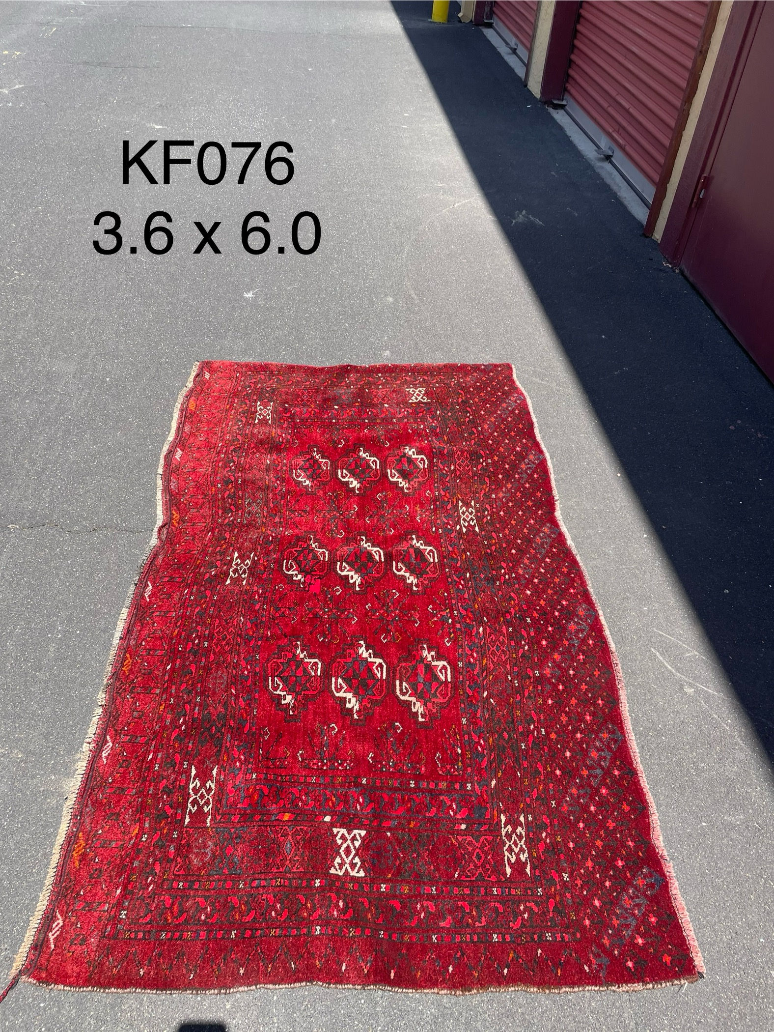 Vintage handmade rug Rug — 3'6" x 6'0"
