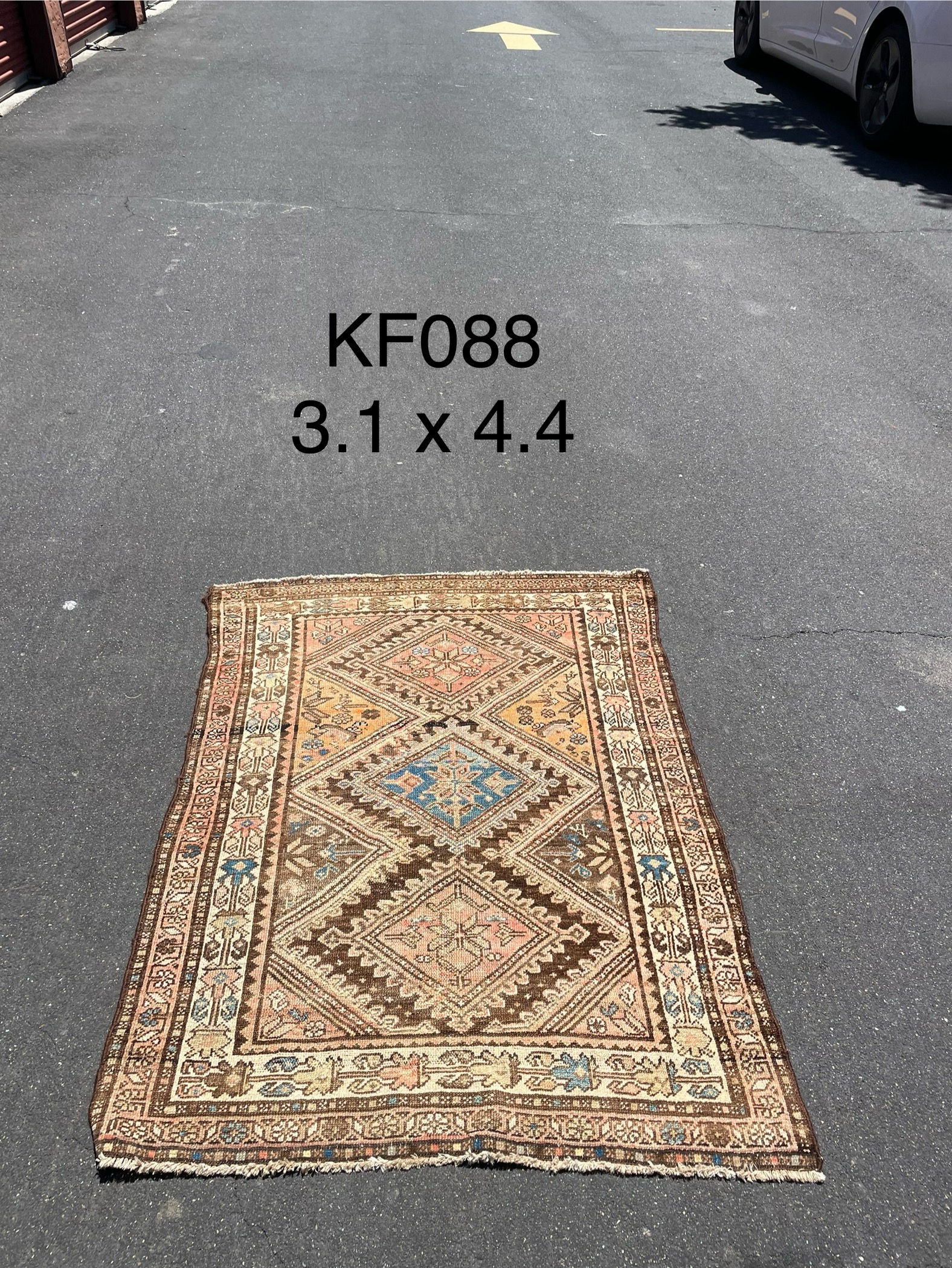 Vintage handmade rug Rug — 3'1" x 4'4"