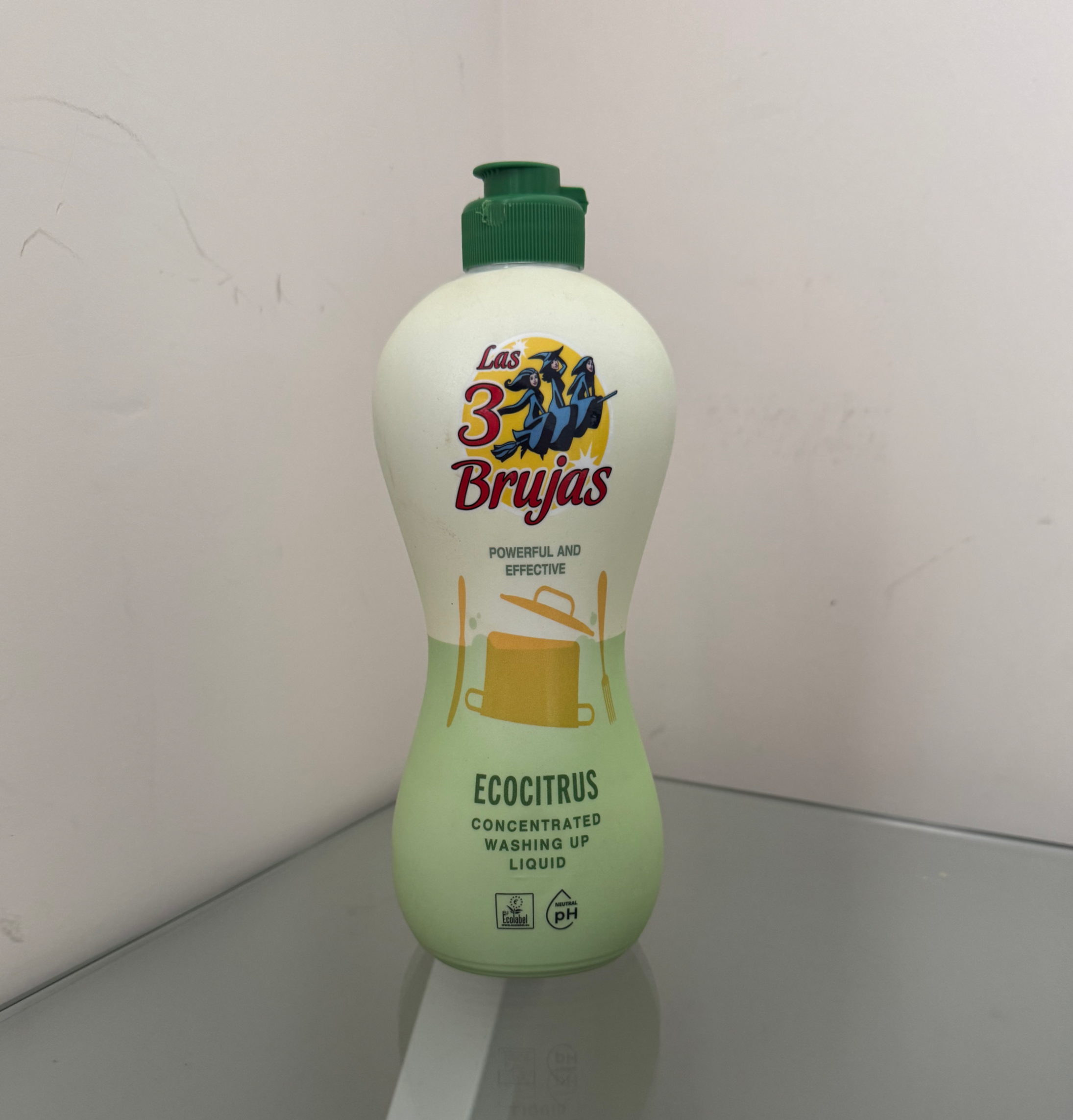 3 Witches Ecocitrus Washing up Liquid.