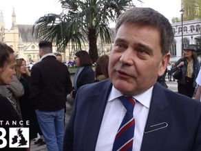 Parlementslid: ‘Ik vrees dat het erger wordt dan de Holocaust’