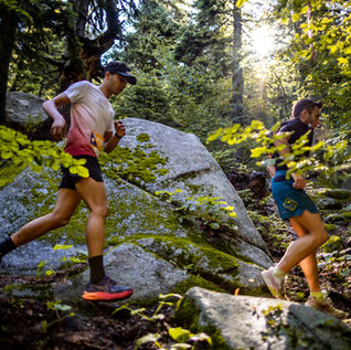 PATİKALARDA GÜVENLE KOŞMAK İÇİN SAĞLAM BİR HAZIRLIK REHBERİ