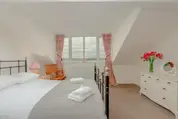 Three Peak Central Cottage — property photo 20