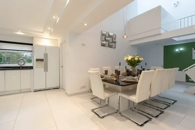 Manchester House Retreat — property photo 11