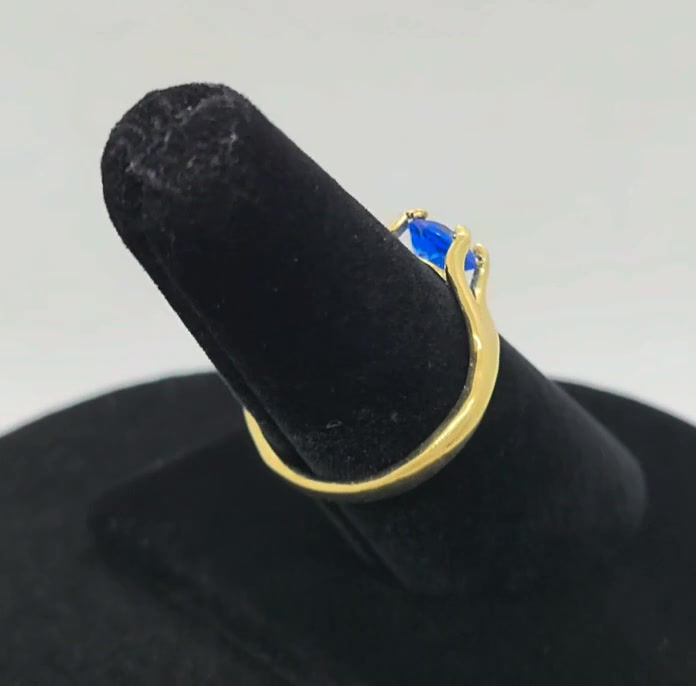 Thumbnail: 24k Vermeil Titanic blue Topaz ring