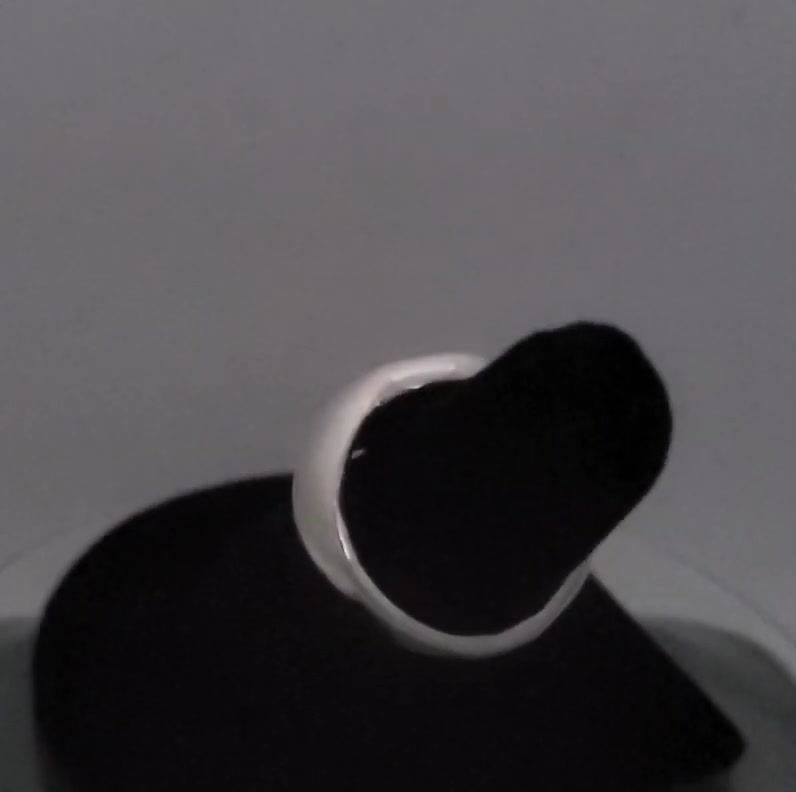 Thumbnail: Japanese Kanji 朱 (“Shu”), which means “crimson”V2